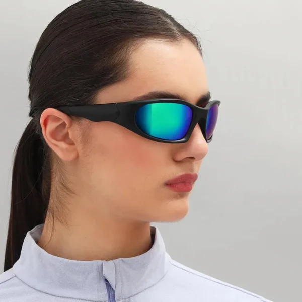 summit-shield-sunglasses-green-revo-17